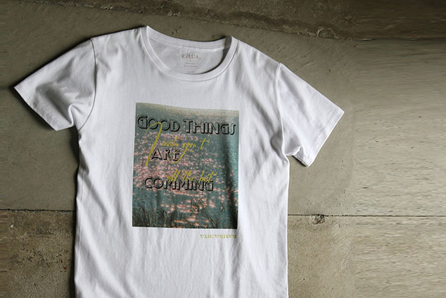 Kittle（キトル）　プリントロゴTシャツ　K261-62293-100