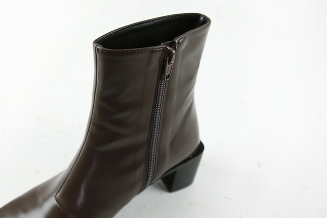 Days (デイズ)　ショートブーツ　110-5396M8