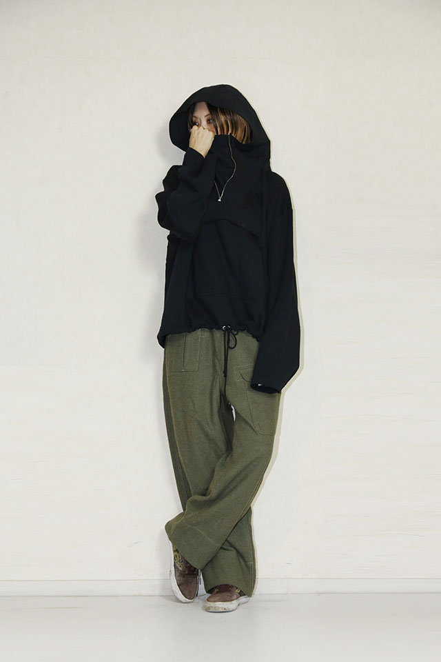 Garance et Violette (ギャランス エト ヴィオレット) 　ミリタリースウェットパーカー　 25235-1741U