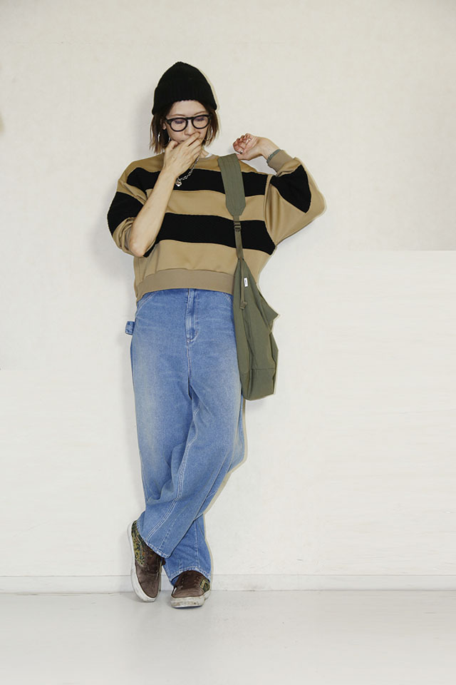 trois （トロア）サーキュラーニットポップコーンプルオーバー　T256-82066-B