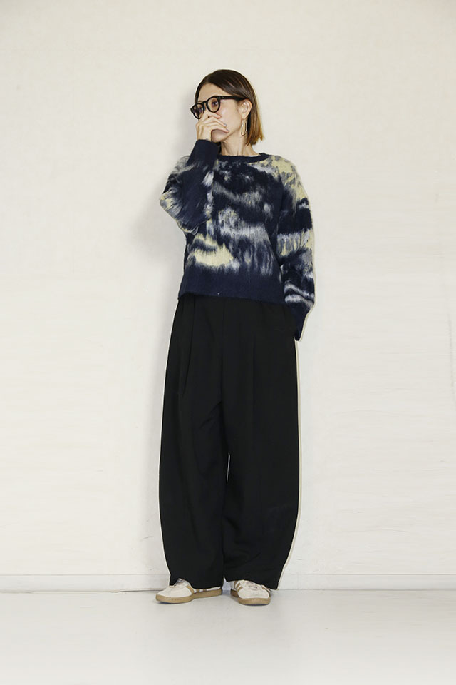 trois （トロア）ニュアンス柄シャギーショートプルオーバー　T256-88061-C