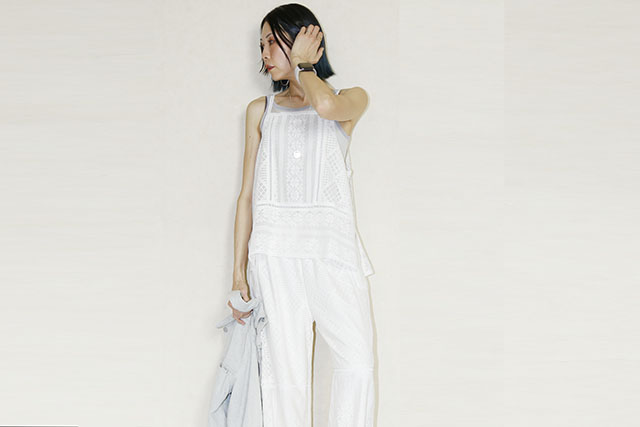 CHIGNON（シニヨン）　パッチワークレースキャミ　1861-050BZ