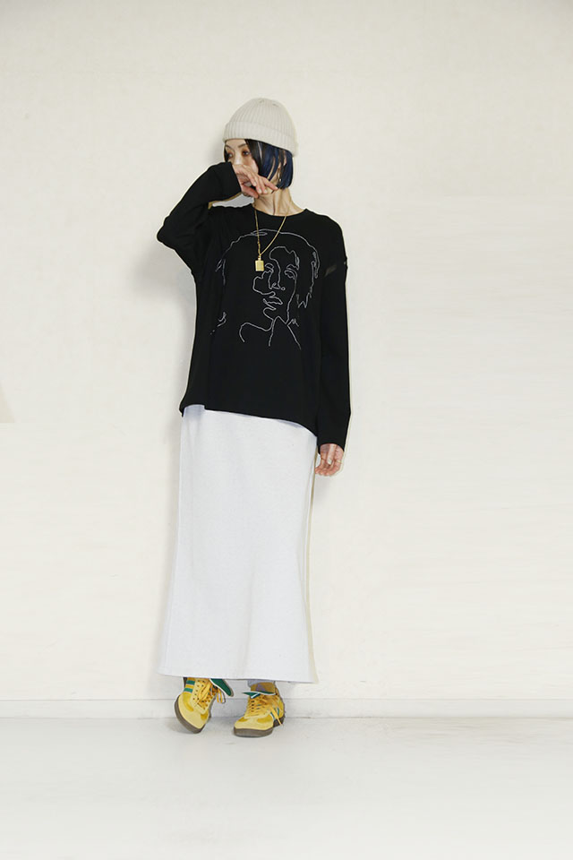 STOF（ストフ）  ONE LOVE EMBROI LS SAMUE TSHIRT 　SF26SS-25Ablack