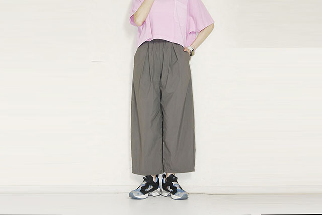 　trois （トロア）　ナイロン バレルパンツ　T261-87044