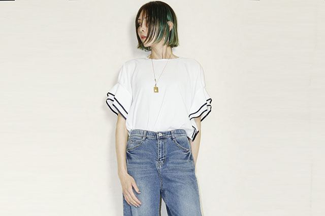 trois （トロア）リネンライクツイル袖フリルパイピングブラウス　T261-81066-A