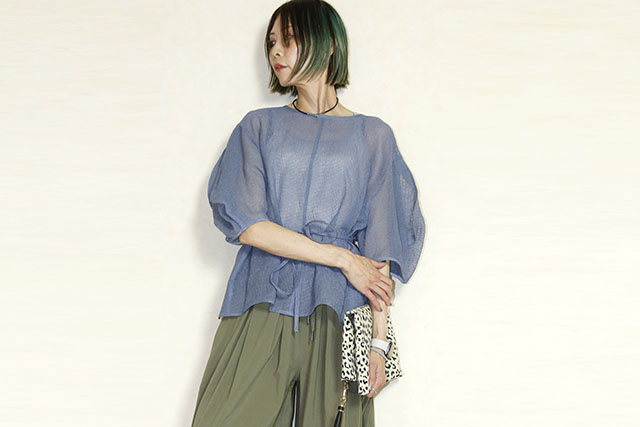 CHIGNON（シニヨン）シアチェックブラウス　1562-301KK