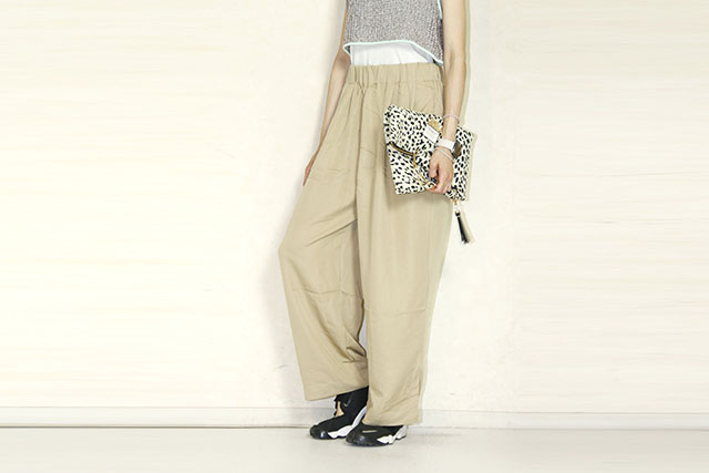 KHA:KI（カーキ） 2TUCK EASY PANTS　MIL26SPT3260beige