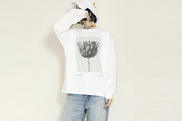 JOHNBULL  アーティストロングスリーブTシャツ（Karl Blossfeldt / Centaurea Ruthenica） 　JT263C09