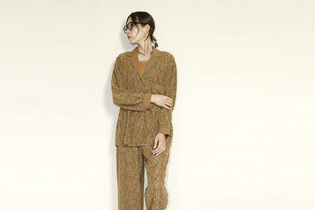 Kittle（キトル）　フロッキーレースジャケット K266-66148-700