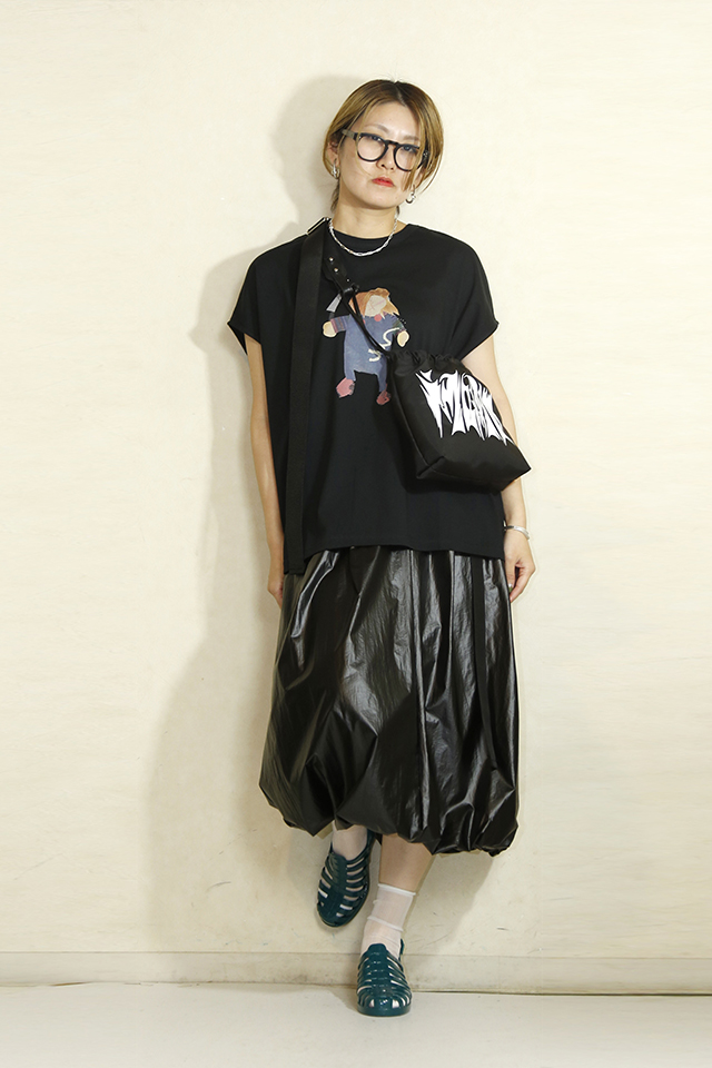 bedsidedrama  UnKnown Tee The Doll 　bsd24SS-19H-BLACK