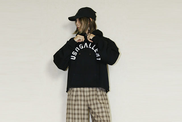 USU GALLERY 　カーブカレッジパーカー　26A-MT-41-BK