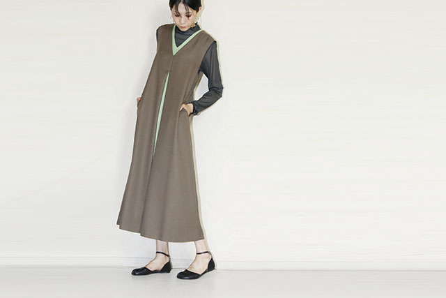 Kittle（キトル）　v neck one-piece　K256-67145