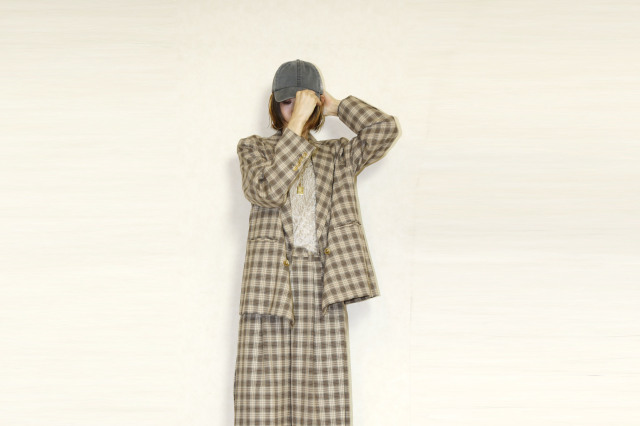 CHIGNON（シニヨン）チェックダブルジャケット　4555-239MK